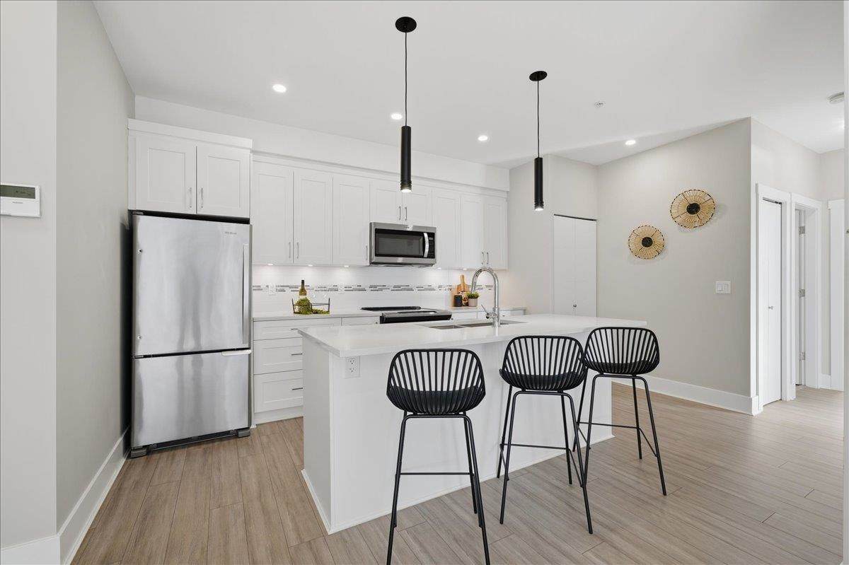 22335 Mcintosh Avenue - Photo 1