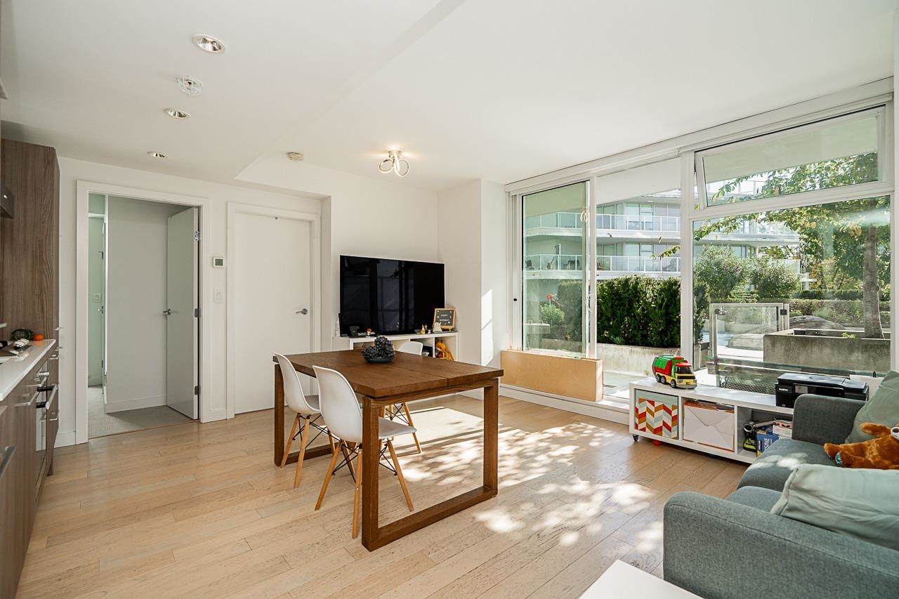 4638 Gladstone Street - Photo 1