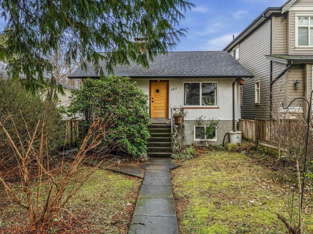 2917 28th Avenue - Photo 1