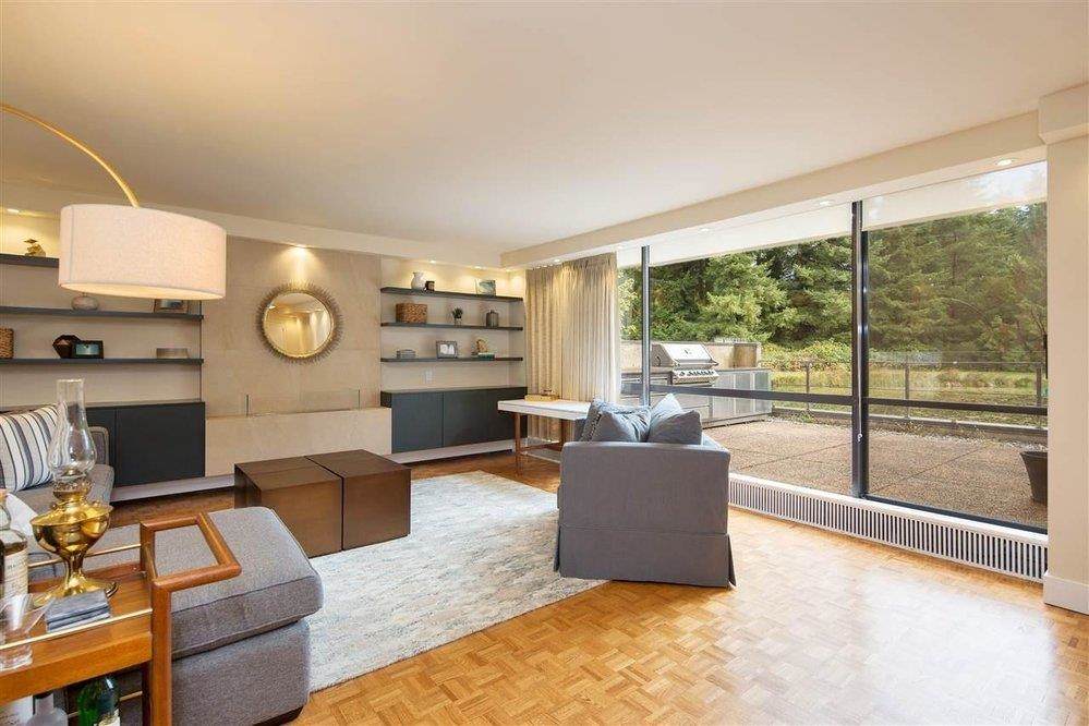 4900 Cartier Street - Photo 1