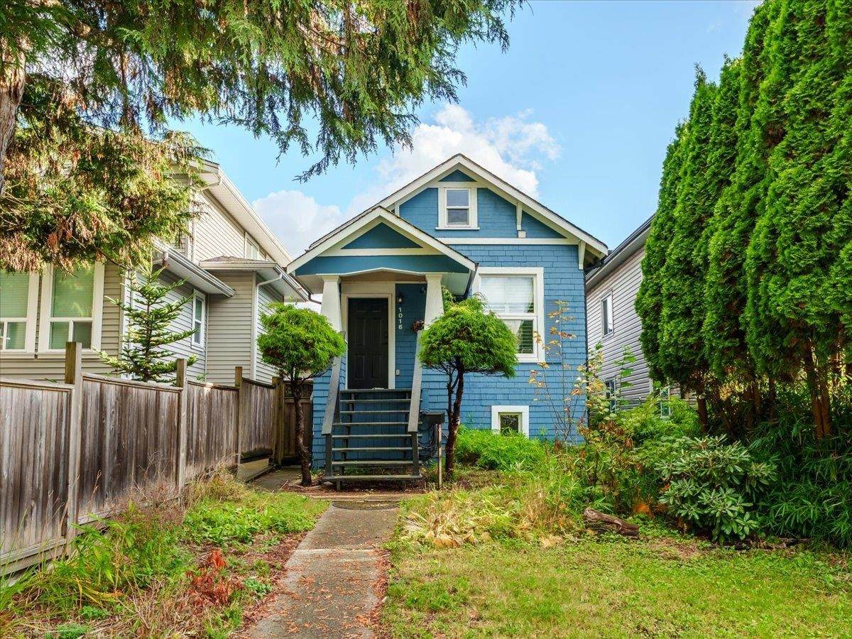 1016 Tenth Avenue - Photo 1
