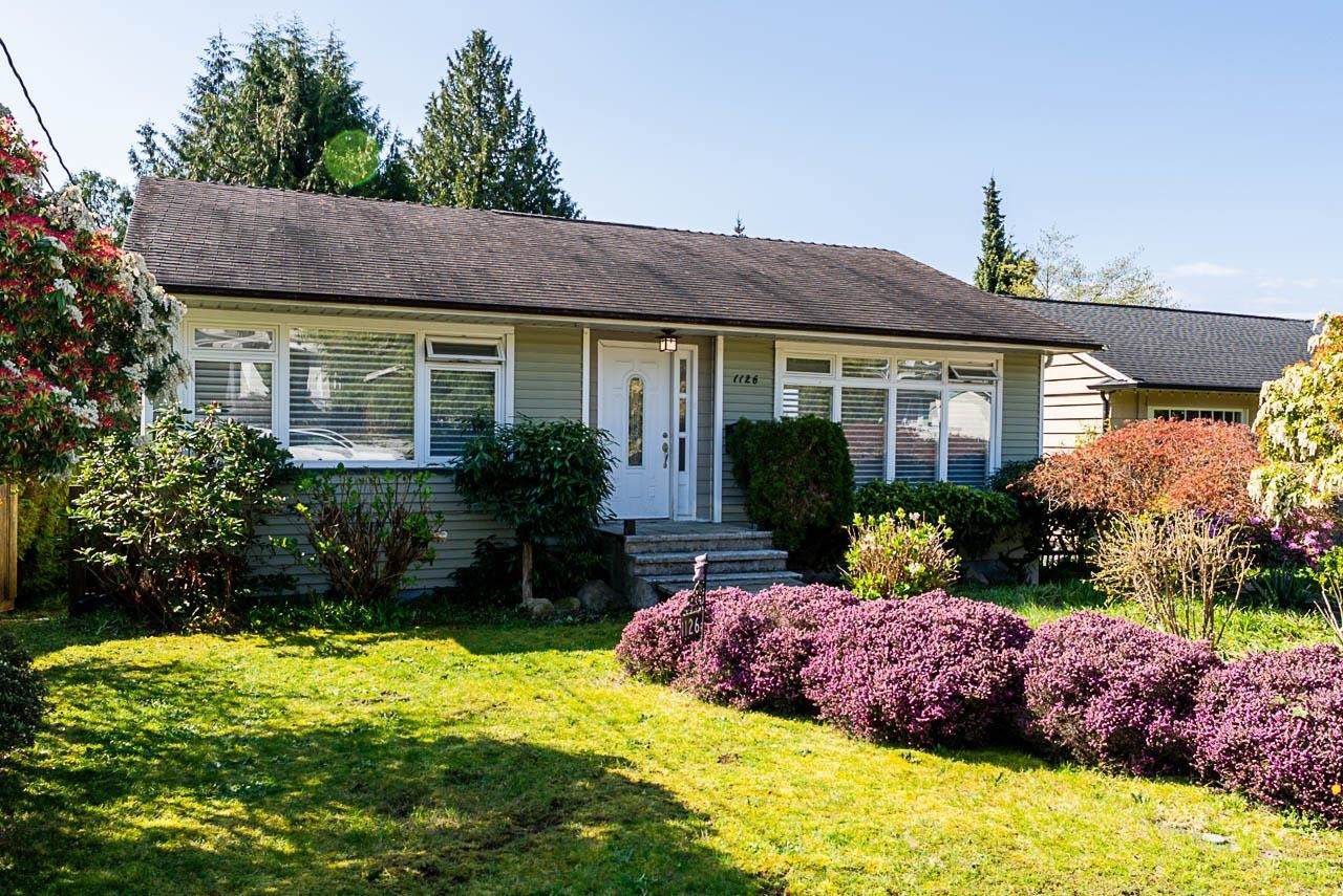 1126 Kings Avenue - Photo 1