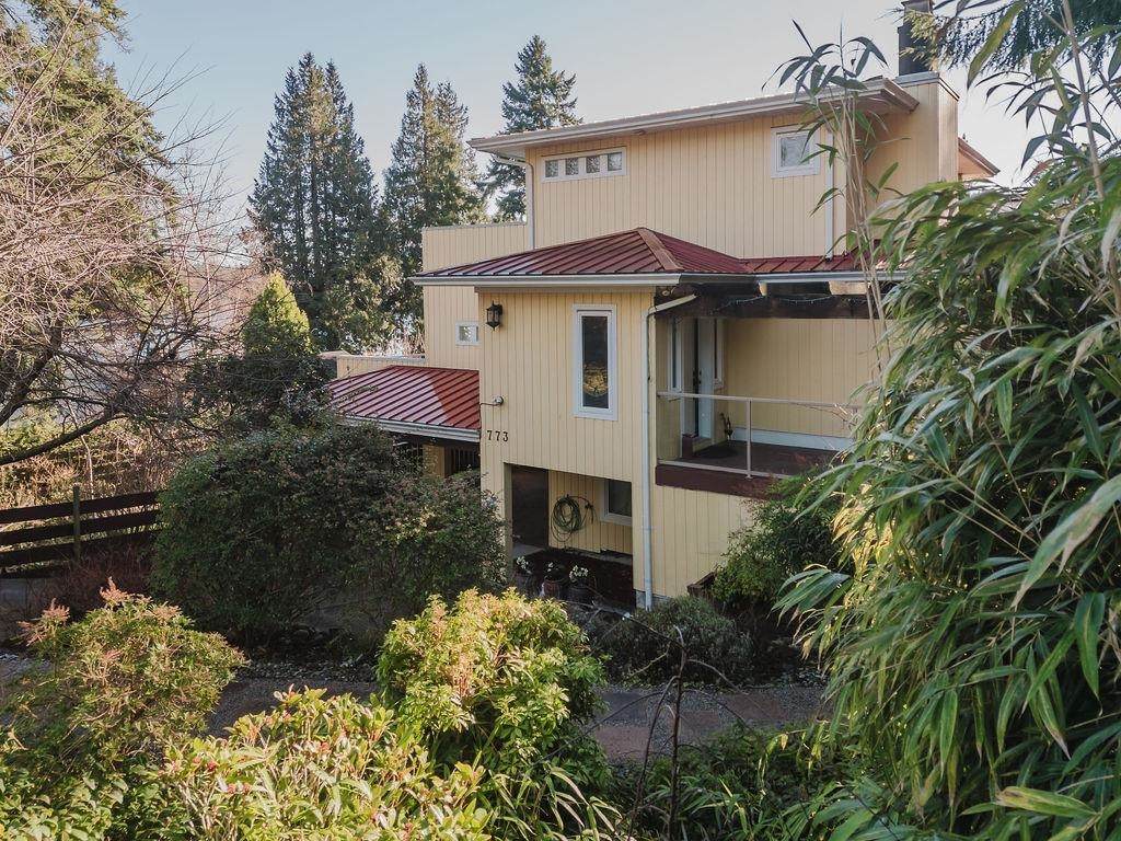 773 Franklin Road - Photo 1