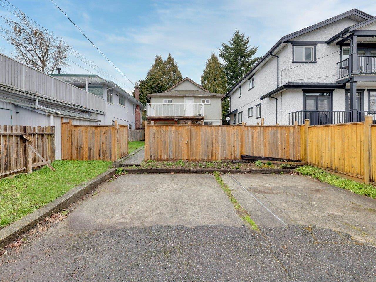 4168 Parker Street - Photo 1