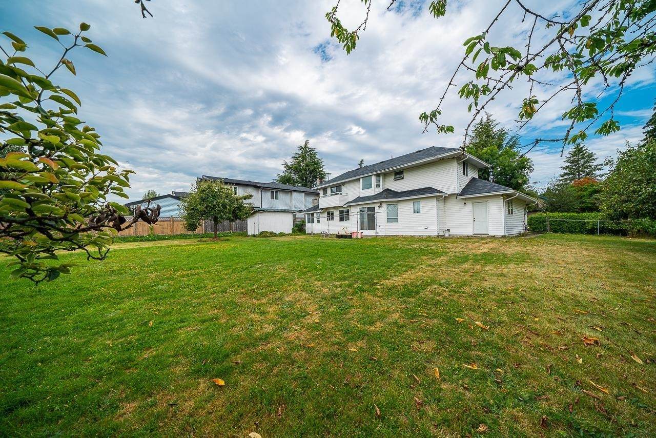 13346 92 Avenue - Photo 1