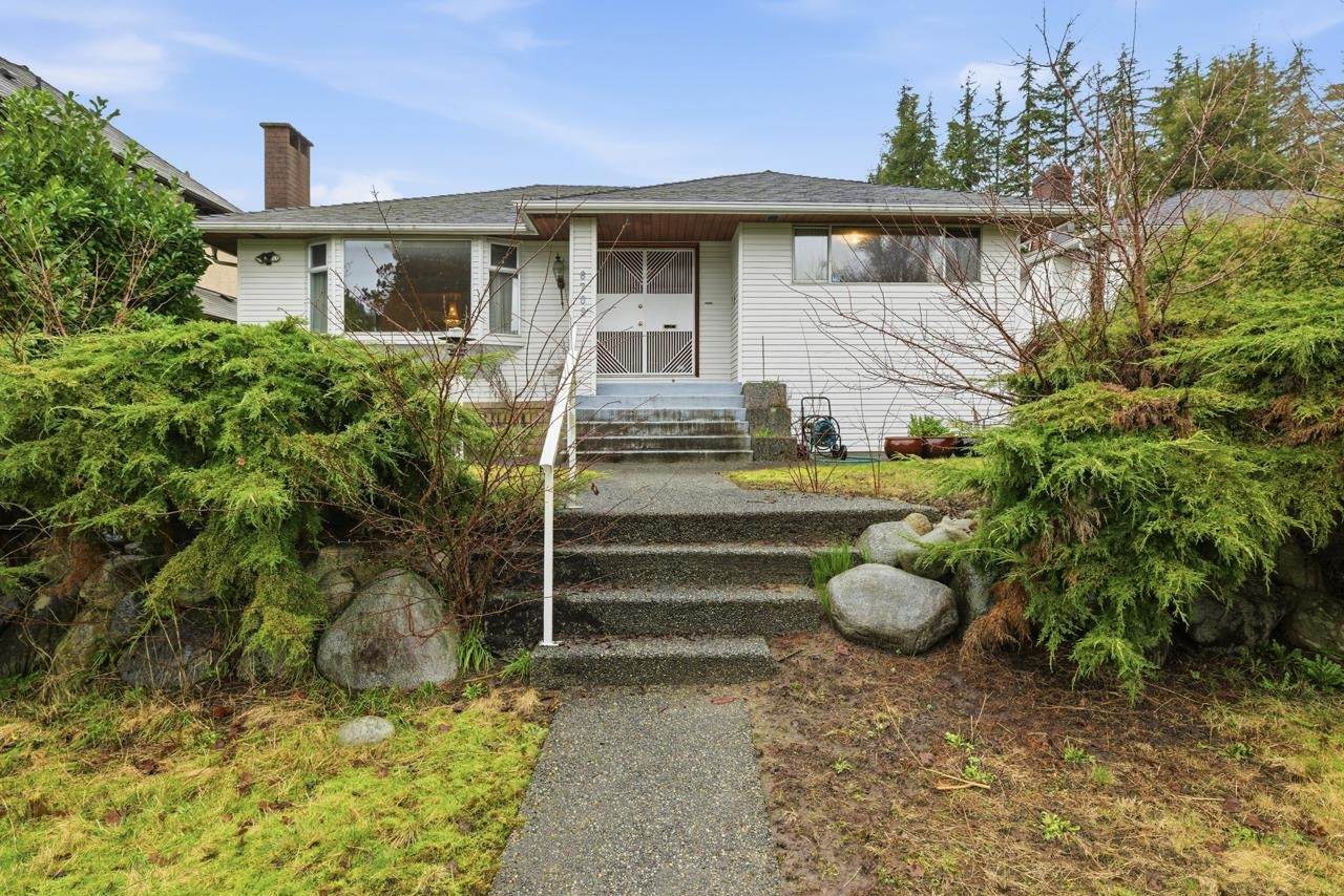 6709 Ash Street - Photo 1