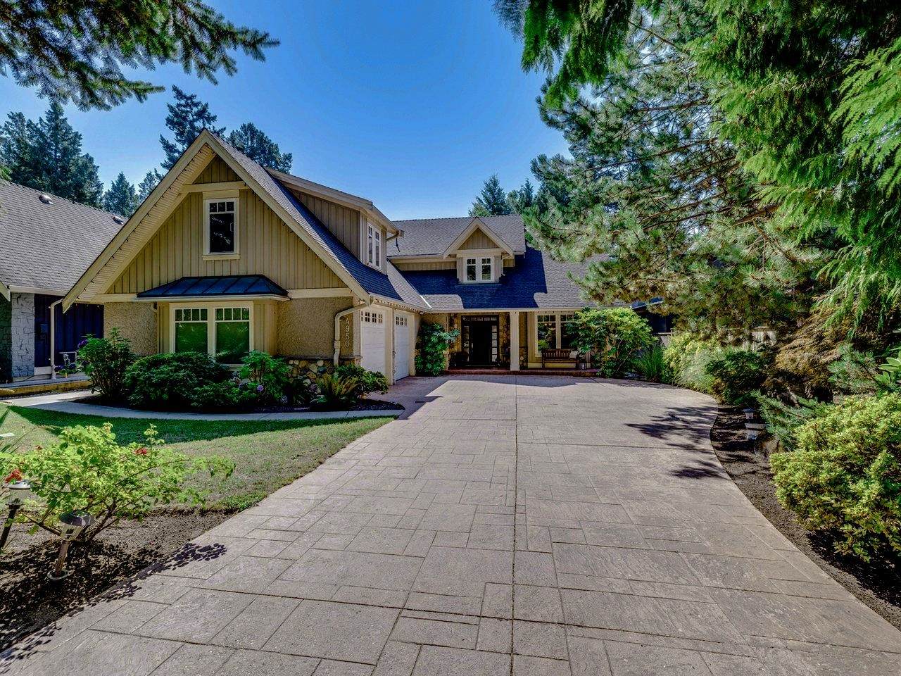 4950 1 Avenue - Photo 1