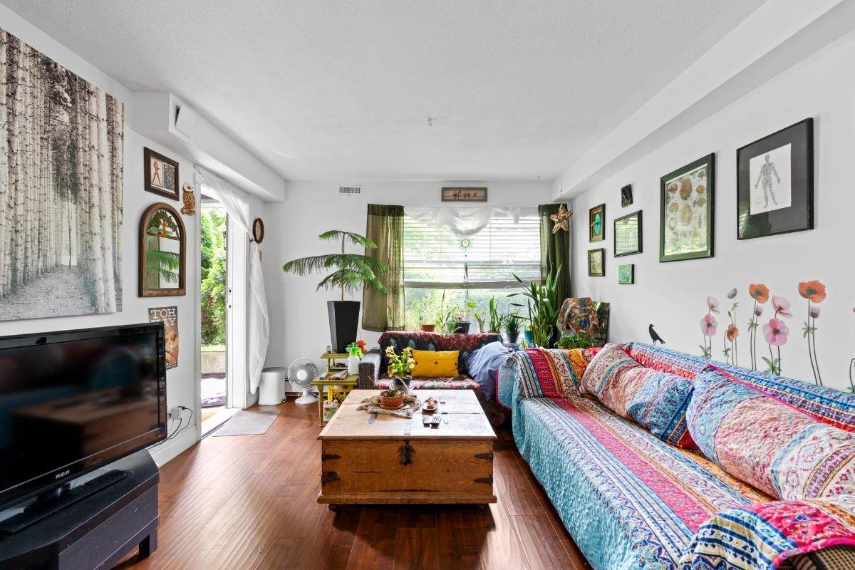20561 113 Avenue - Photo 1