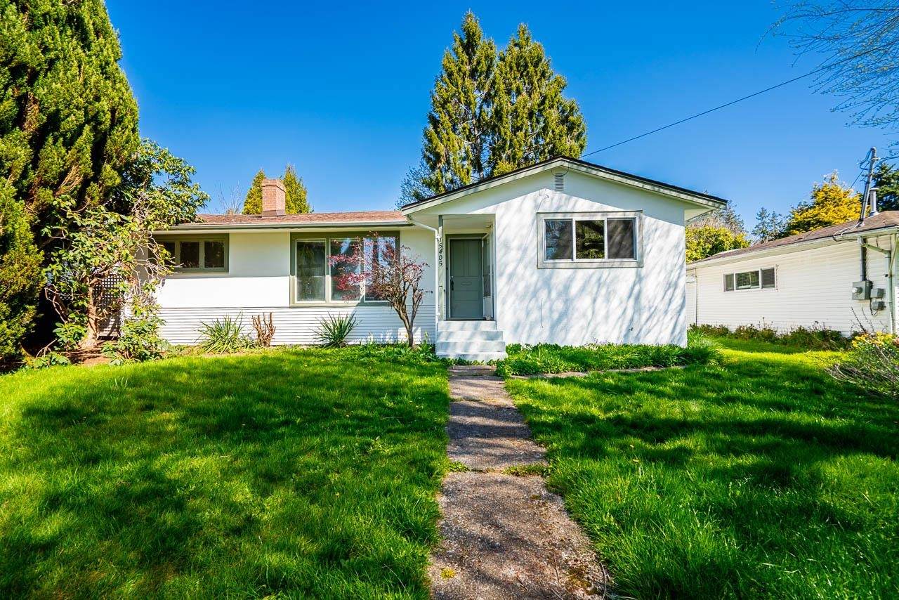 15405 Semiahmoo Avenue - Photo 1