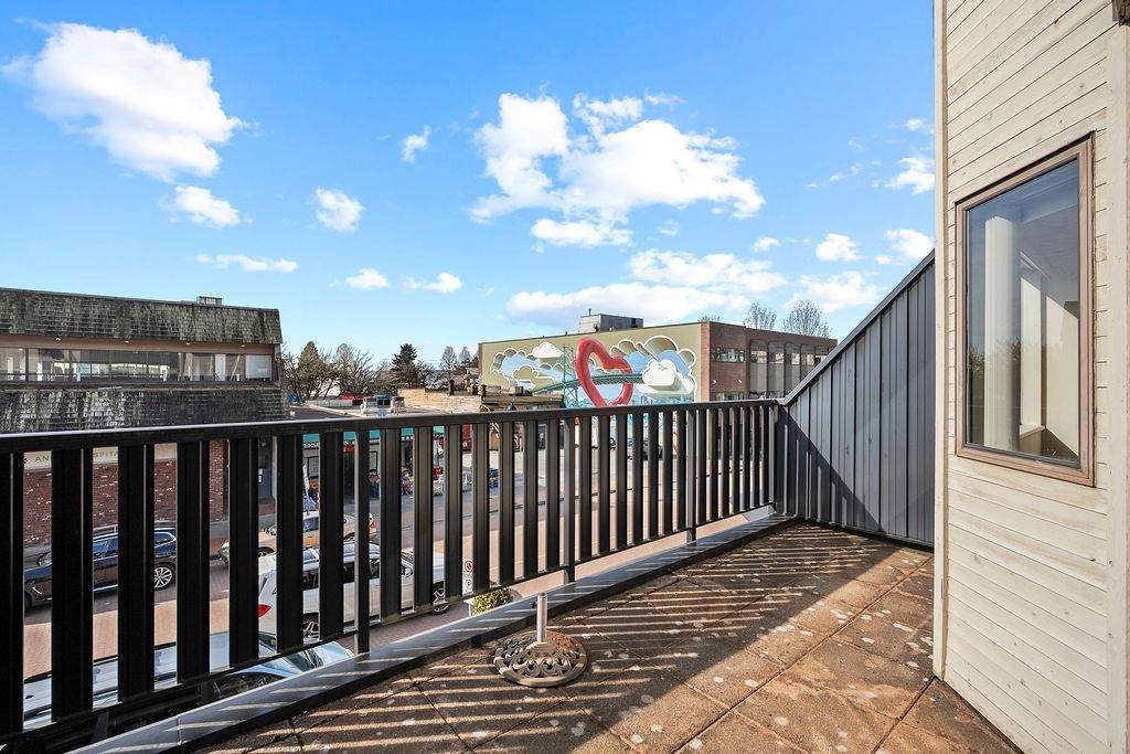 1465 Clyde Avenue - Photo 1