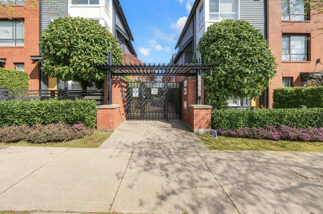 6868 Burlington Avenue - Photo 1