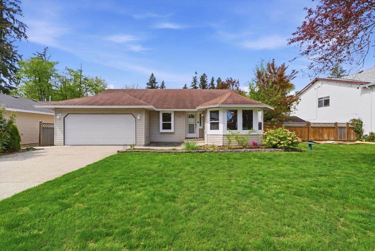 11911 238B Street - Photo 1
