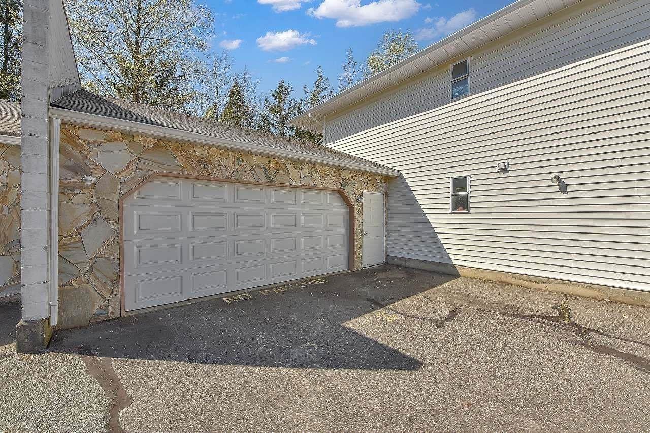 7156 121 Street - Photo 1