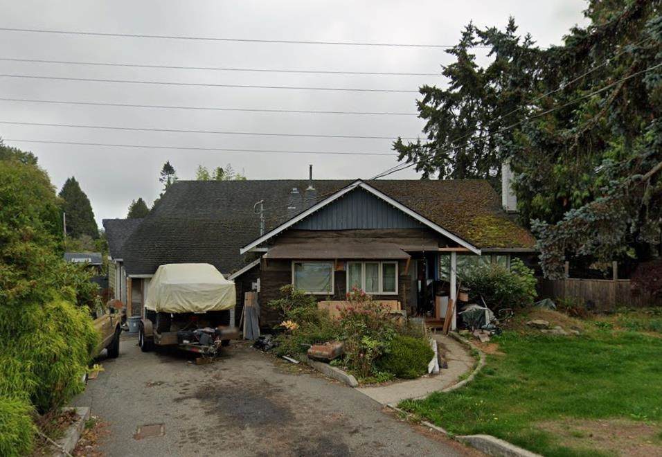 892 53A Street - Photo 1