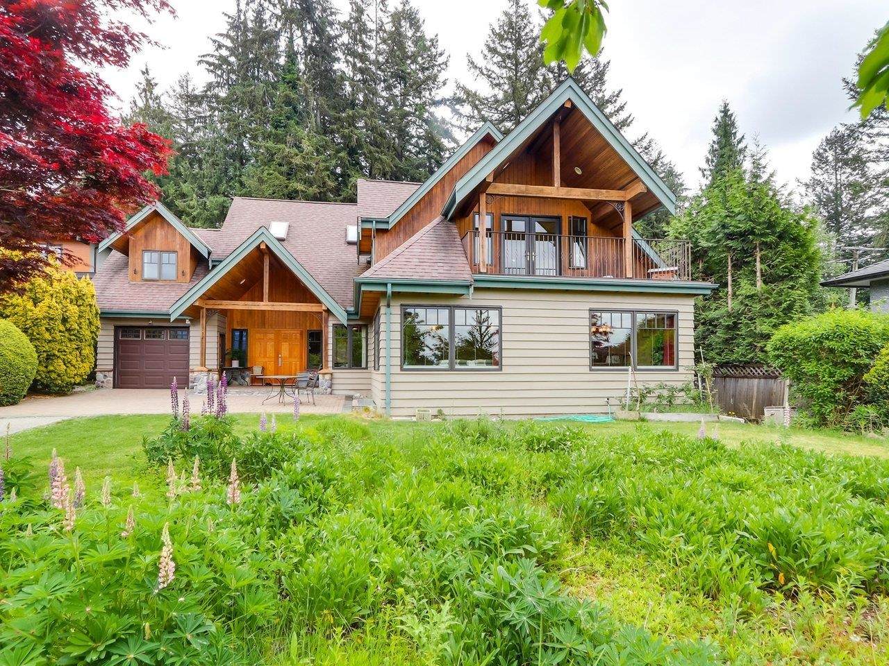 4072 Skyline Drive - Photo 1