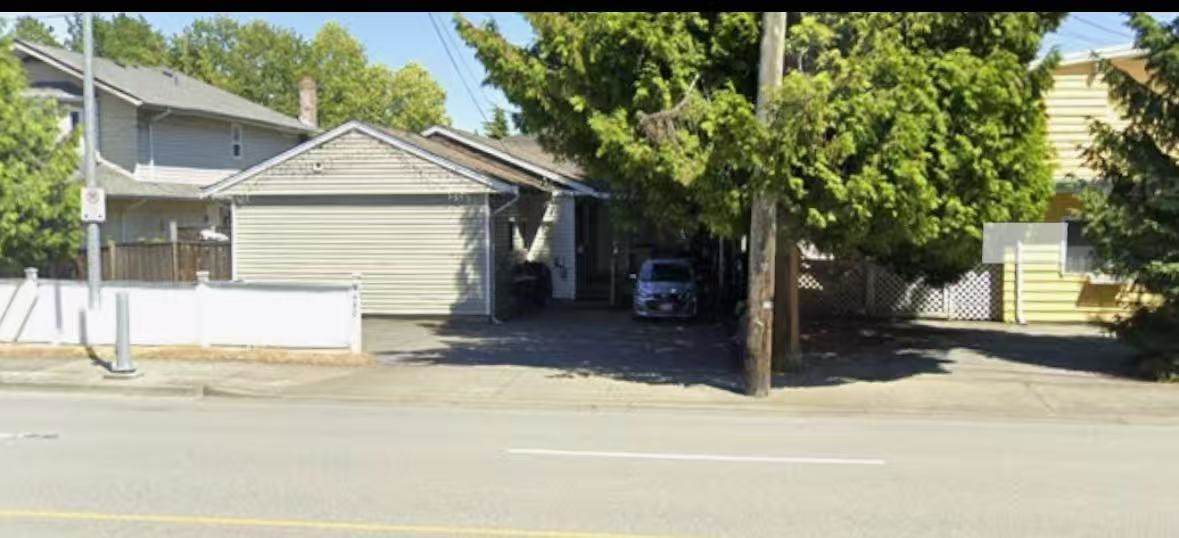 4460 No. 4 Road - Photo 1