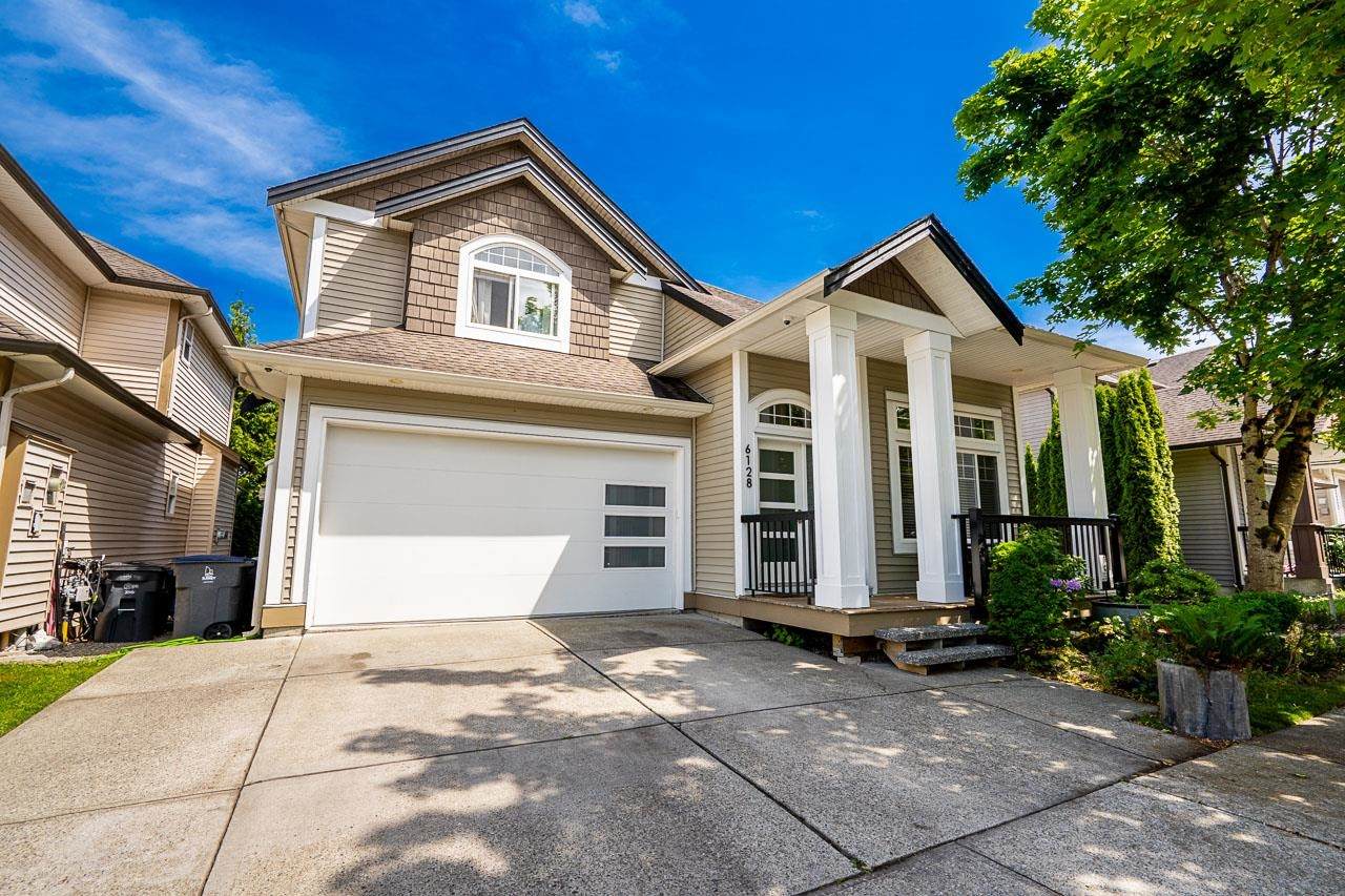6128 150B Street - Photo 1