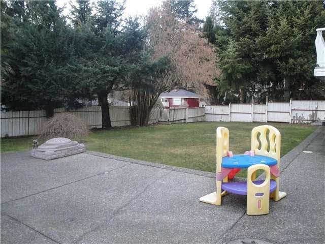 4497 Canterbury Crescent - Photo 1
