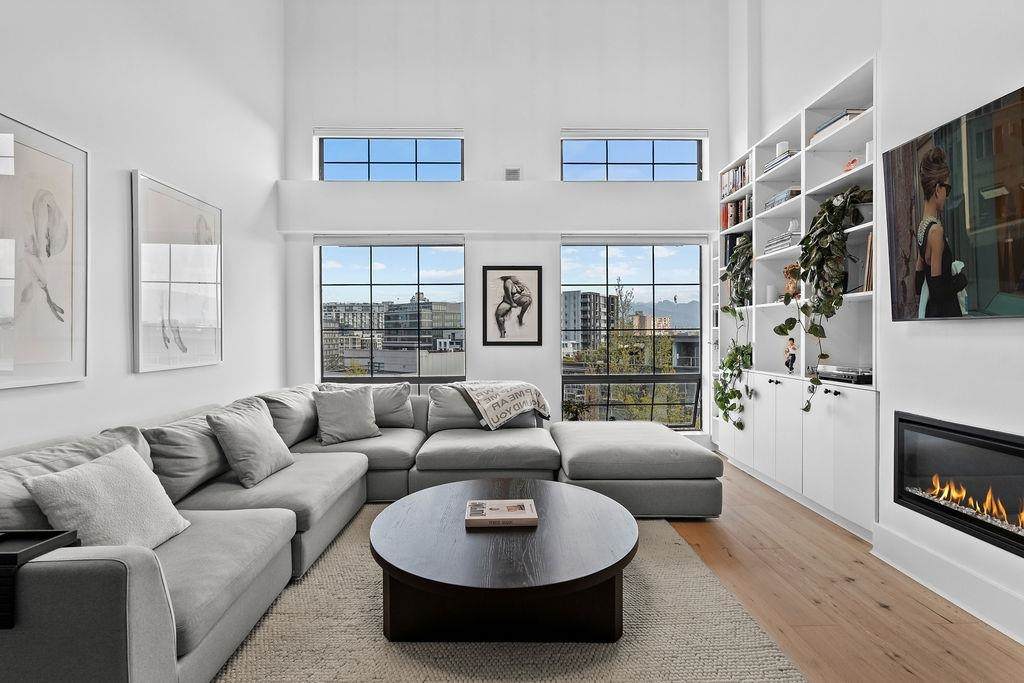 237 4th Avenue - Photo 1
