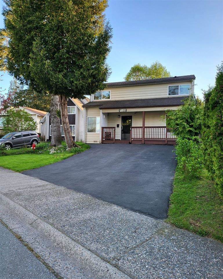 7135 129A Street - Photo 1