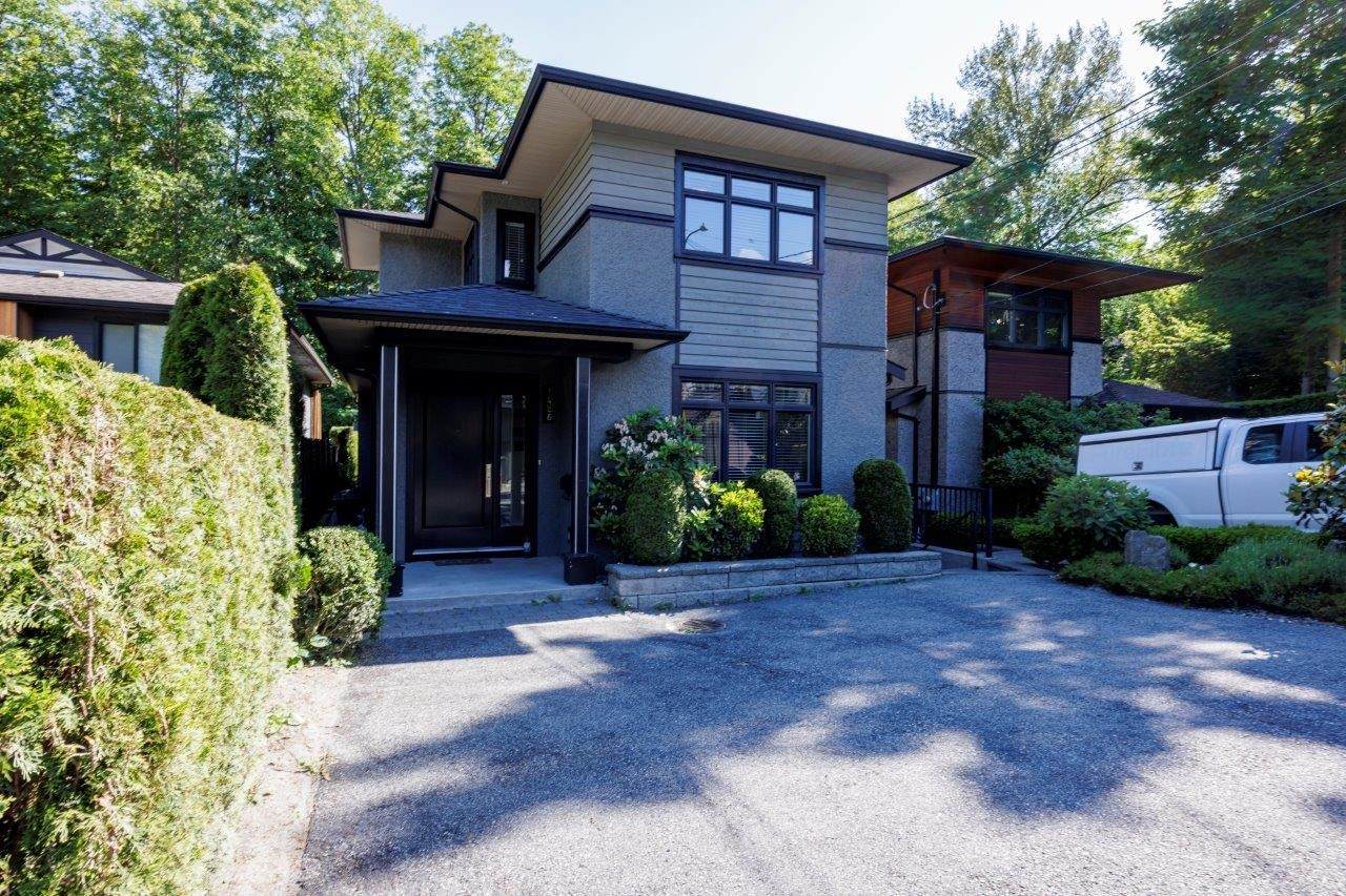 1426 Draycott Road - Photo 1