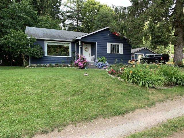1698 176 Street - Photo 1