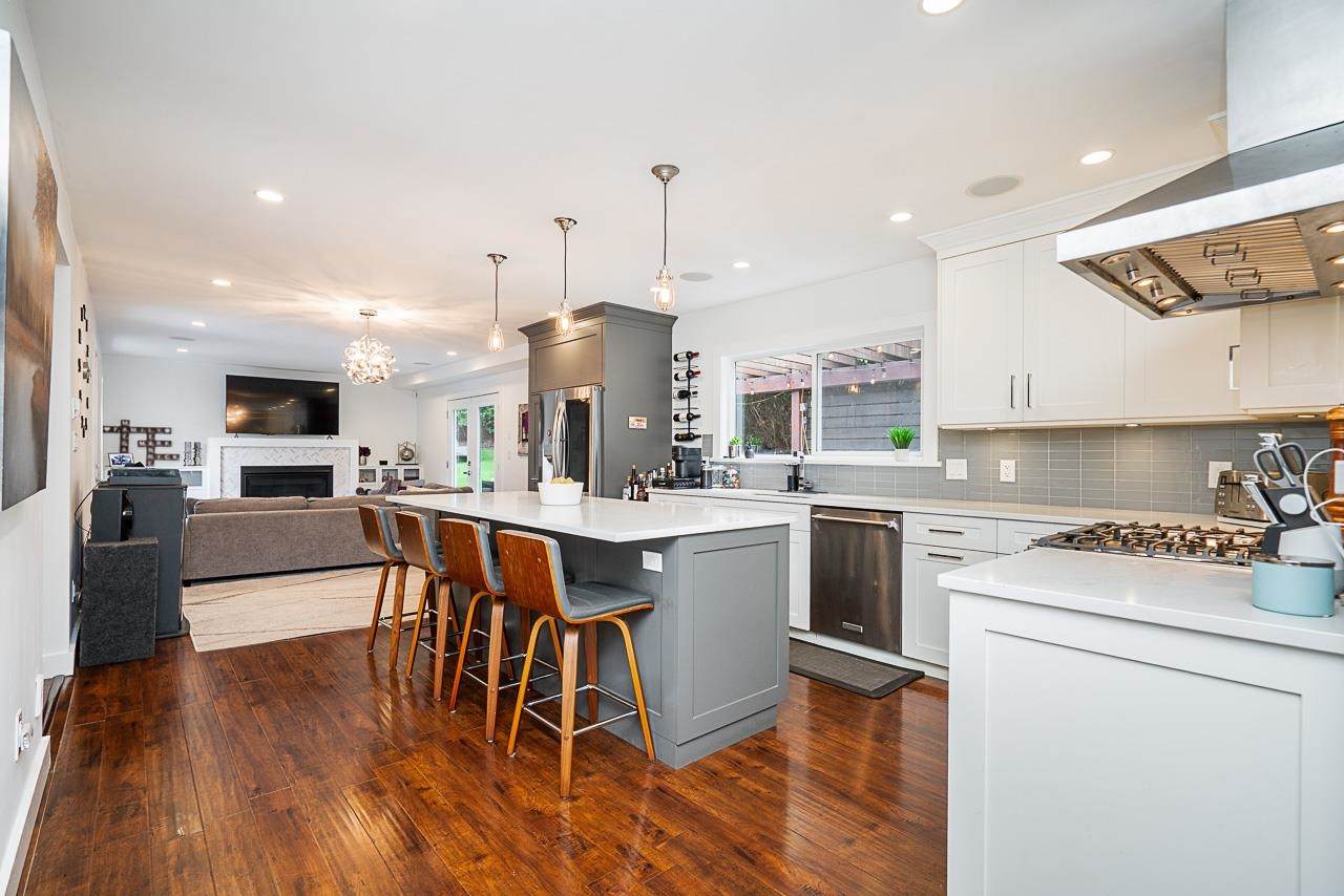 5244 Cambridge Court - Photo 1