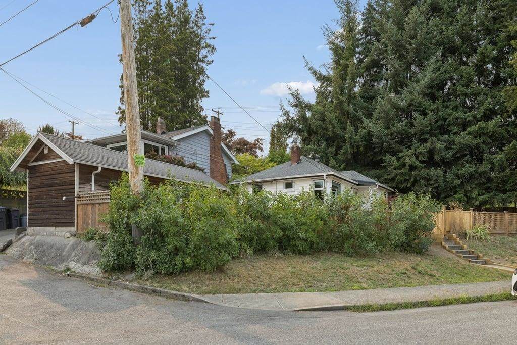 432 Eighth Avenue - Photo 1