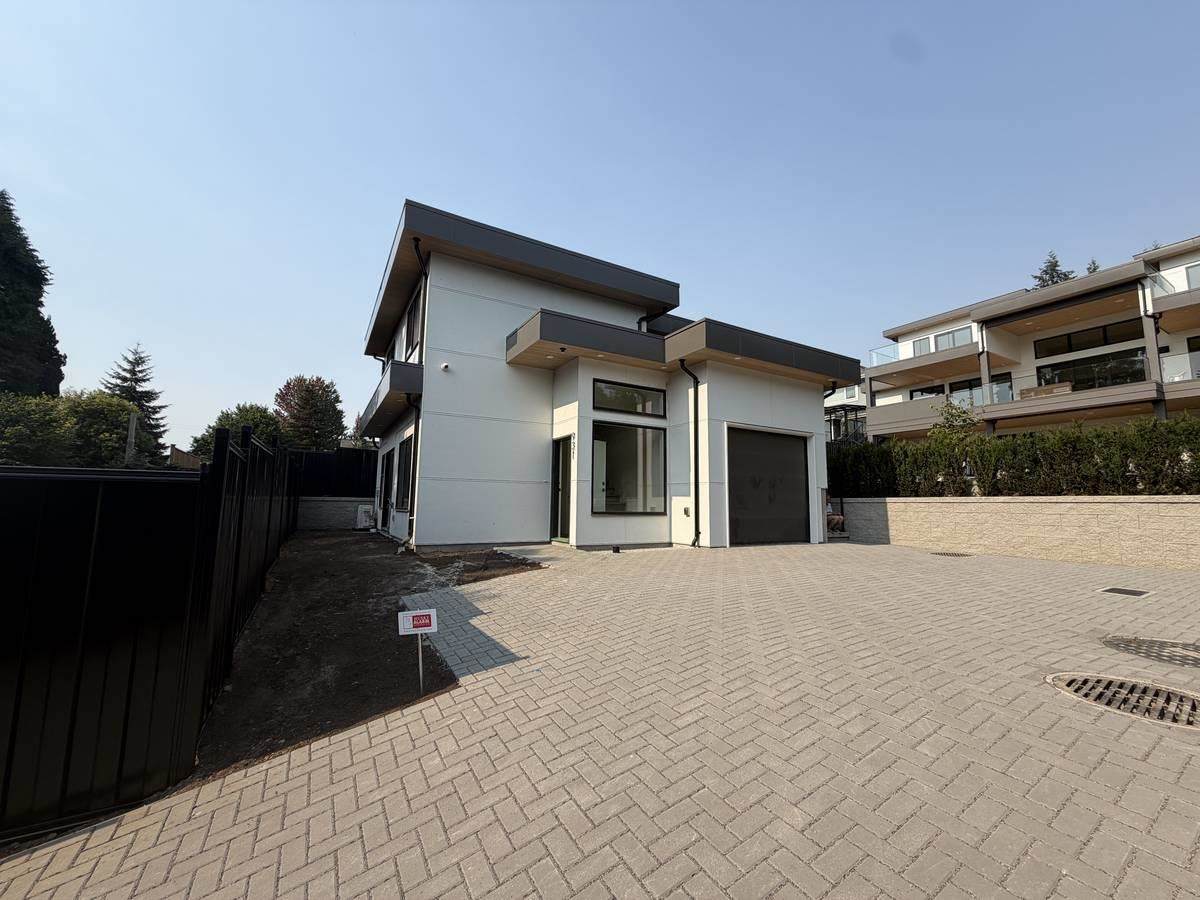 9XX Westmount Drive - Photo 1