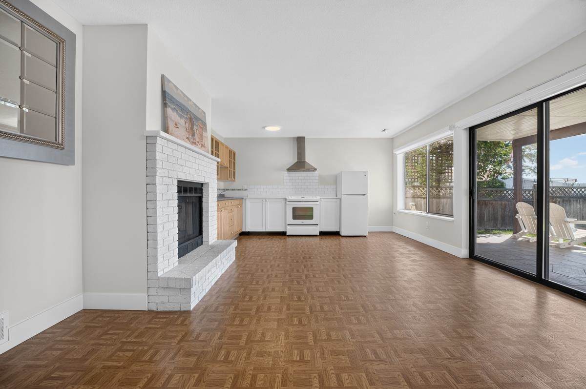 2929 Dollarton Highway (Basement Suite) - Photo 1