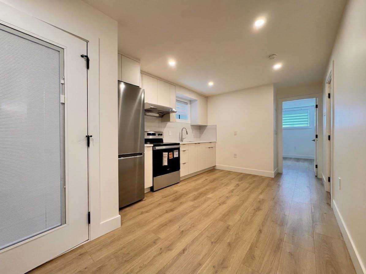 8633 12 Avenue - Photo 1