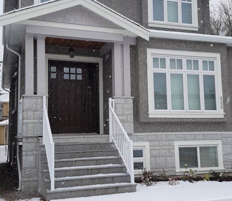 4596 Ontario Street - Photo 1