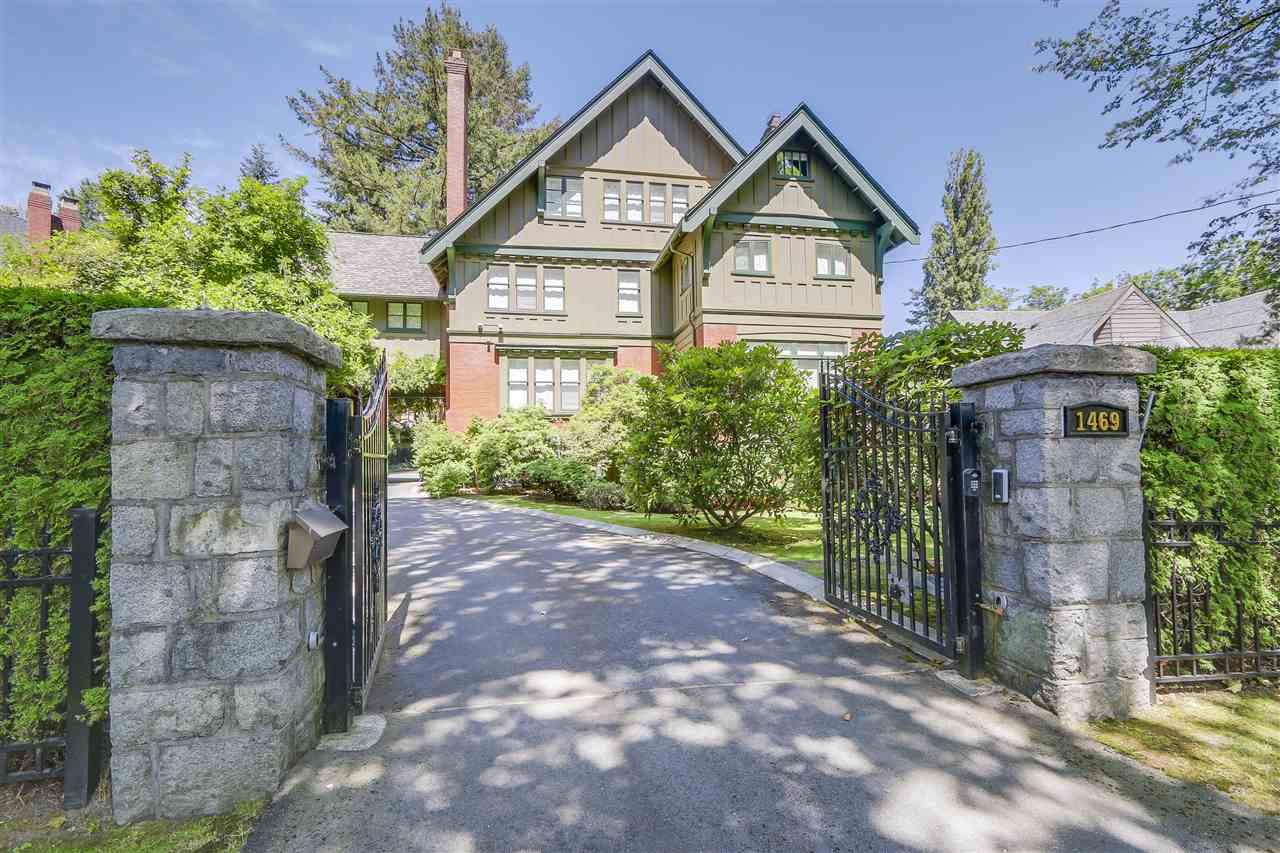 1469 Matthews Avenue - Photo 1