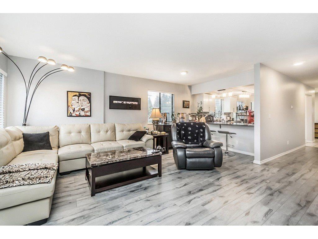 762 Gatensbury Street - Photo 1