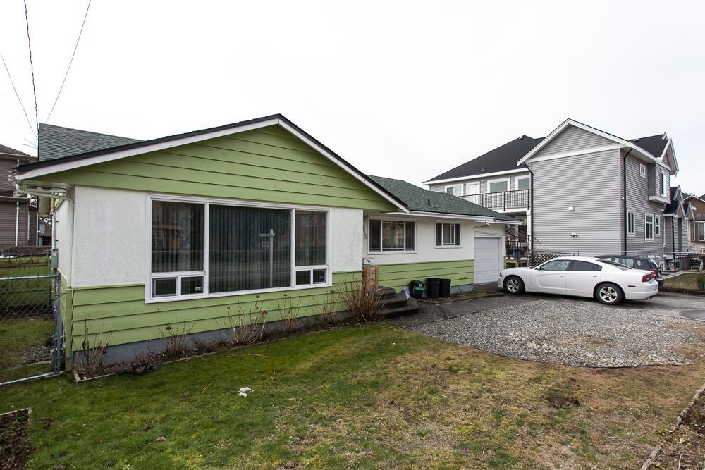31934 Peardonville Road - Photo 1