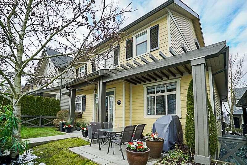 15885 26 Avenue - Photo 1