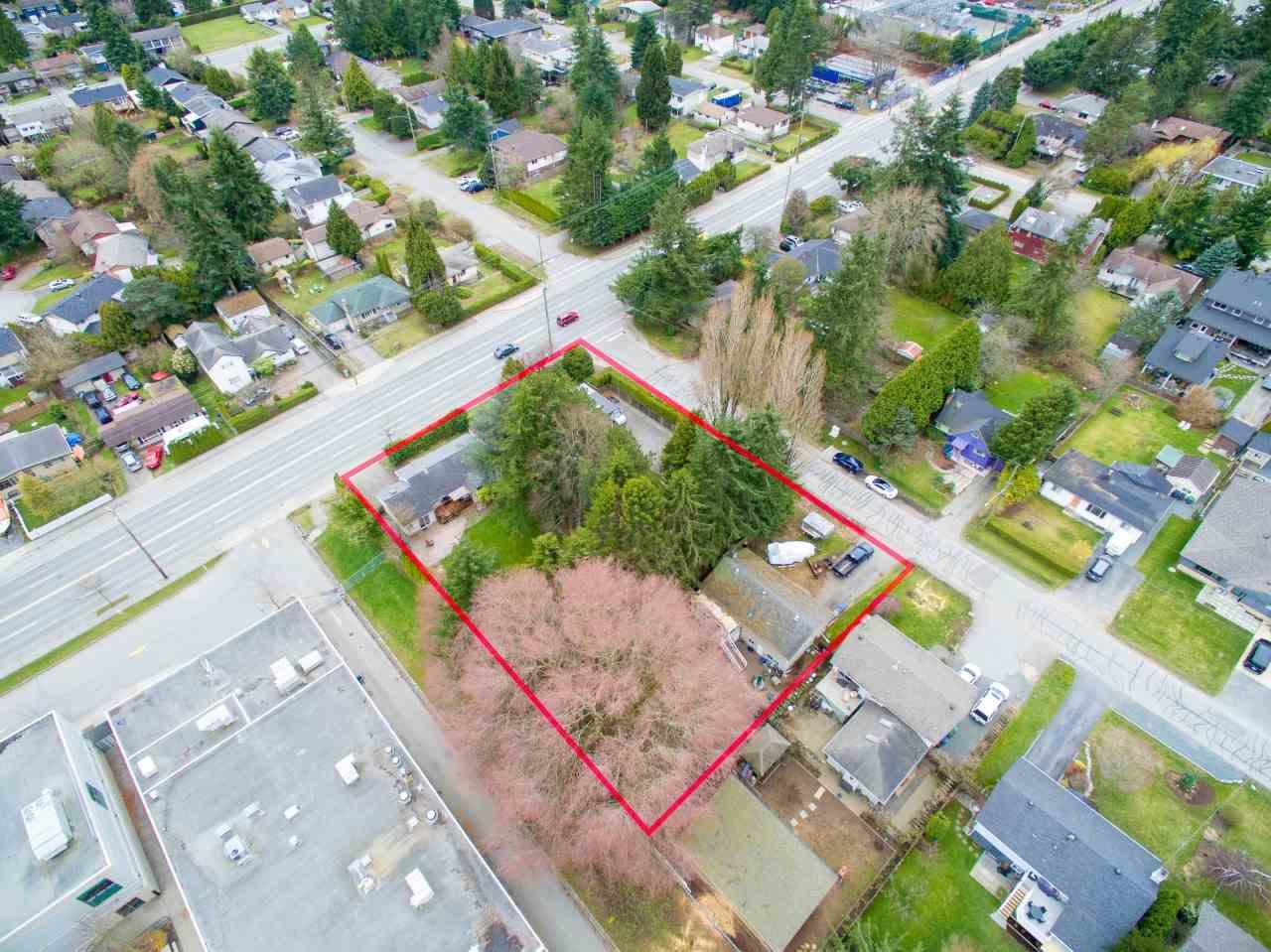 15719 16 Avenue - Photo 1