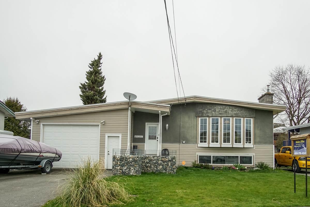 46185 Larch Avenue - Photo 1