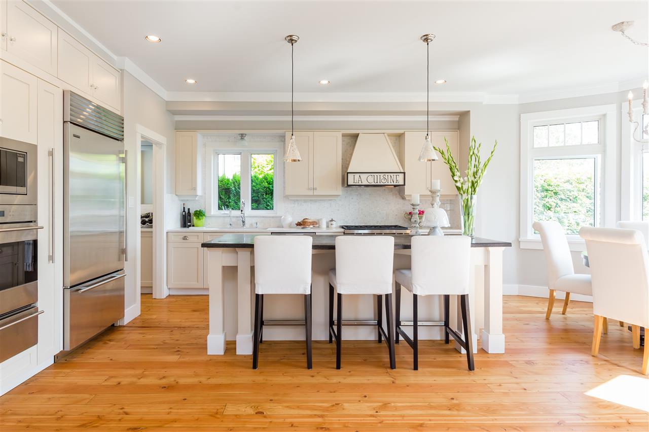 1578 Gordon Avenue - Photo 1