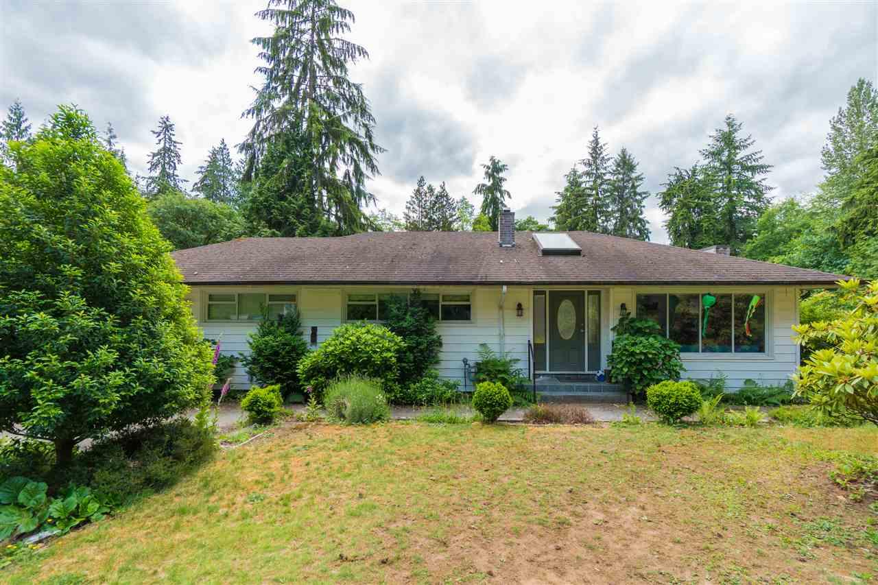 460 Macbeth Crescent - Photo 1