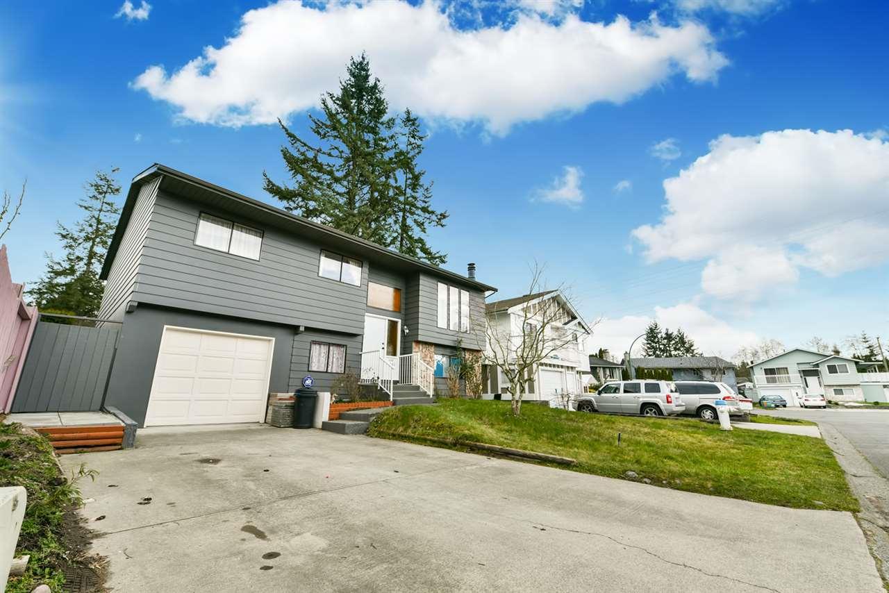 11546 Parkwood Place - Photo 1
