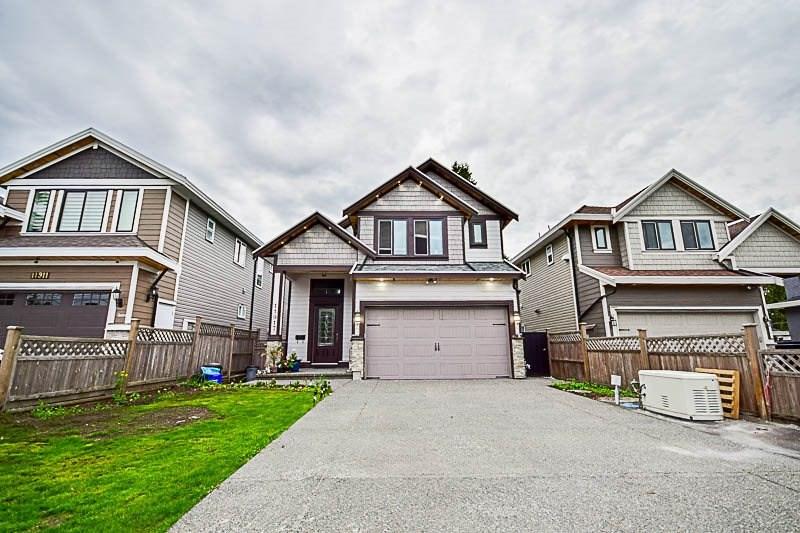 11917 92 Avenue - Photo 1