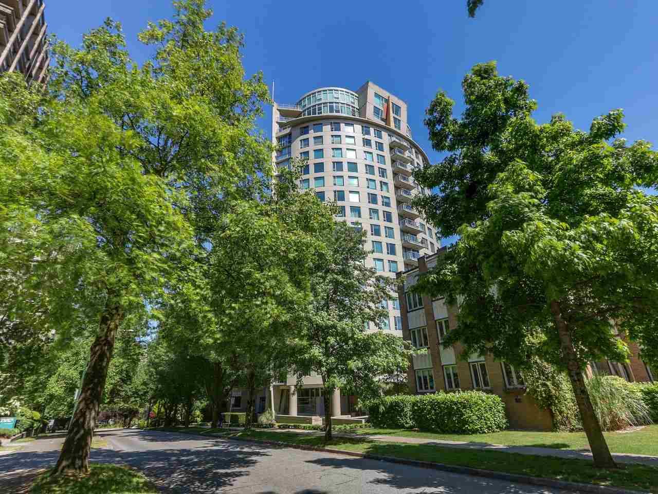 1277 Nelson Street - Photo 1