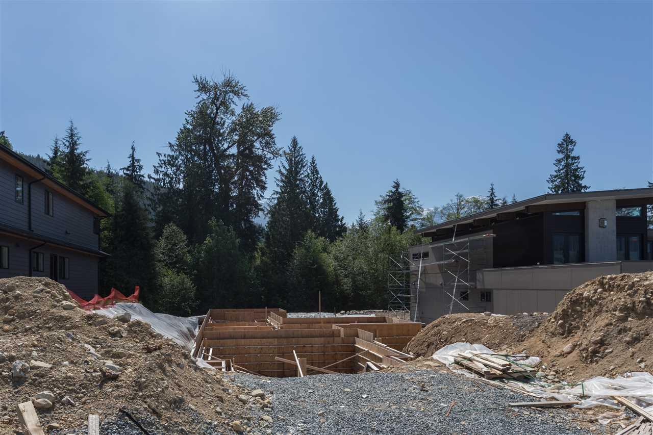 3380 Mamquam Road - Photo 1
