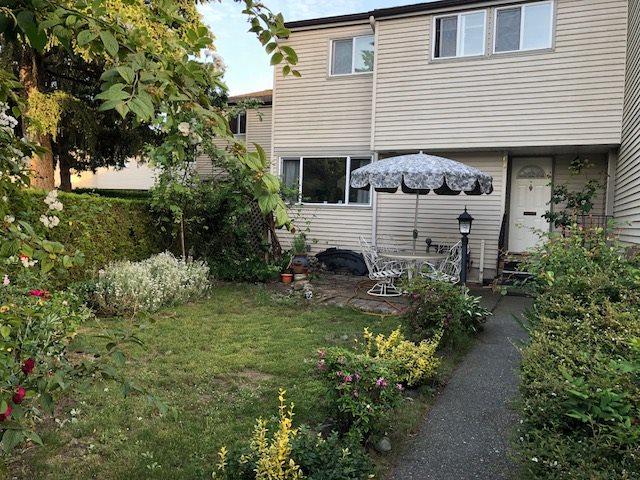 3433 49TH Avenue - Photo 1
