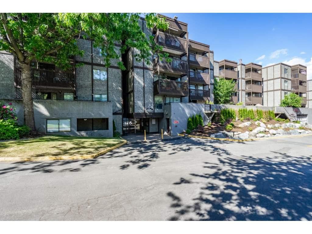 9682 134 Street - Photo 1