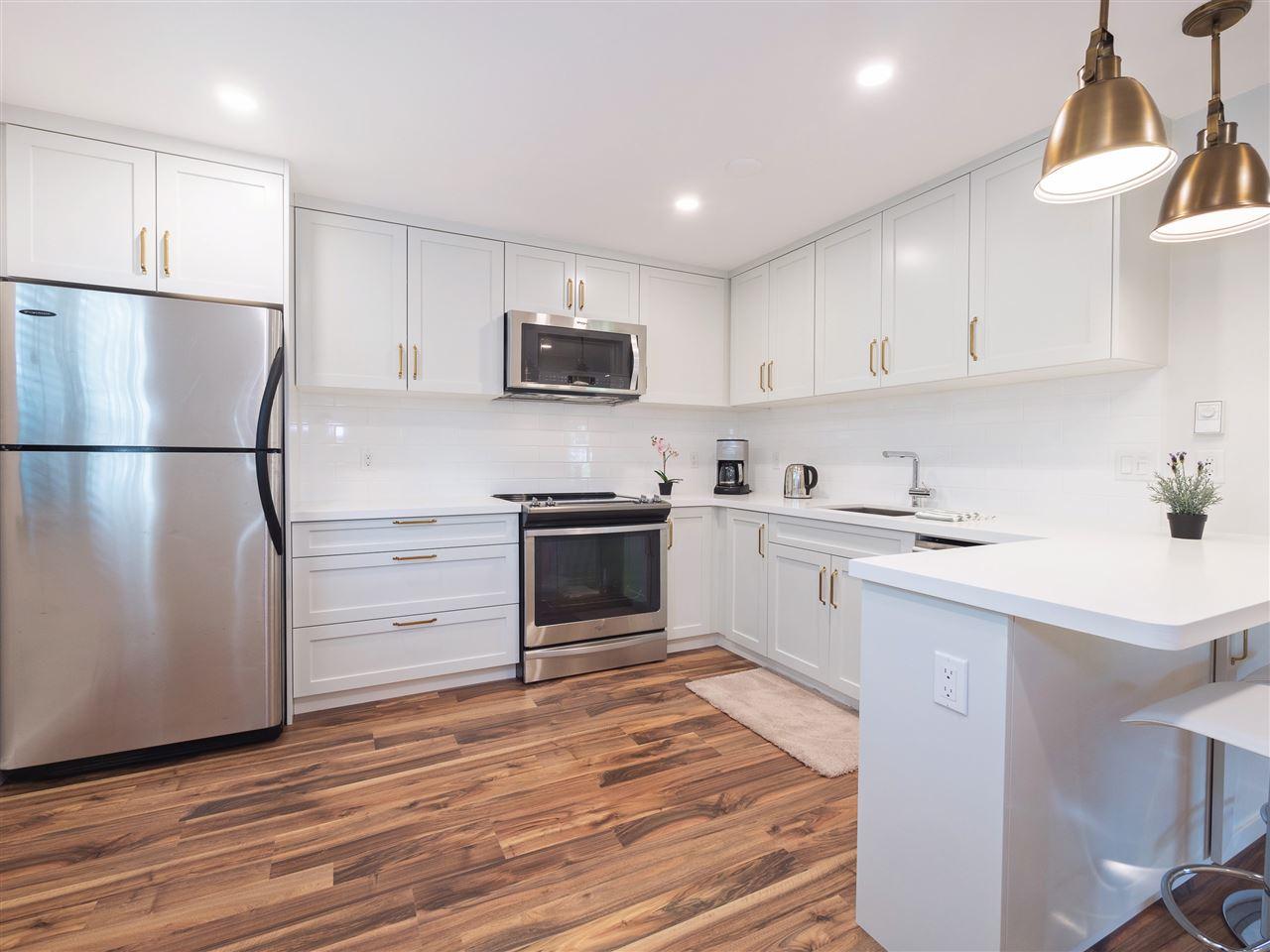 305 Highland Way - Photo 1