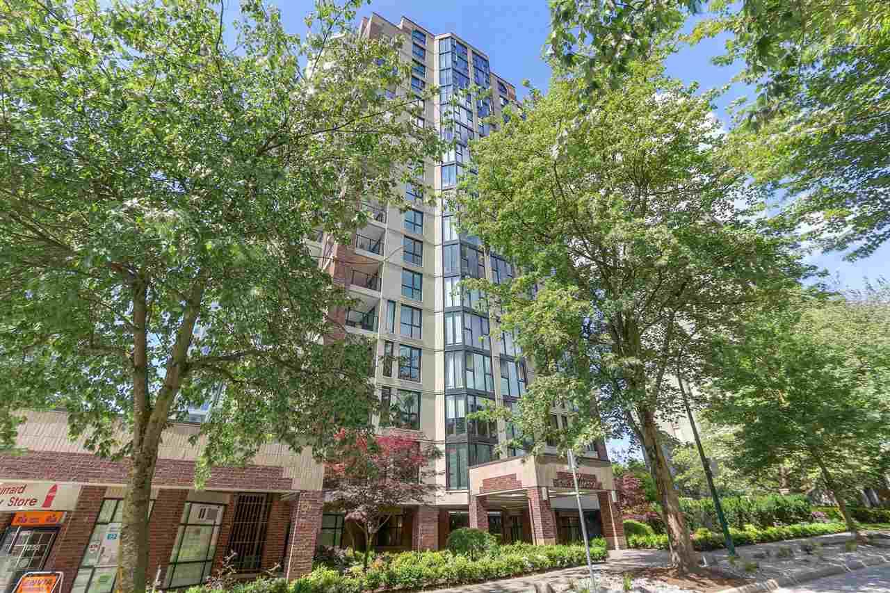1010 Burnaby Street - Photo 1