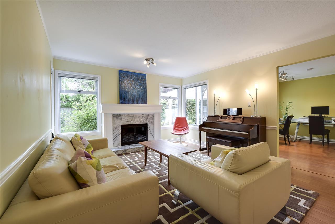 527 Seashell Drive - Photo 1