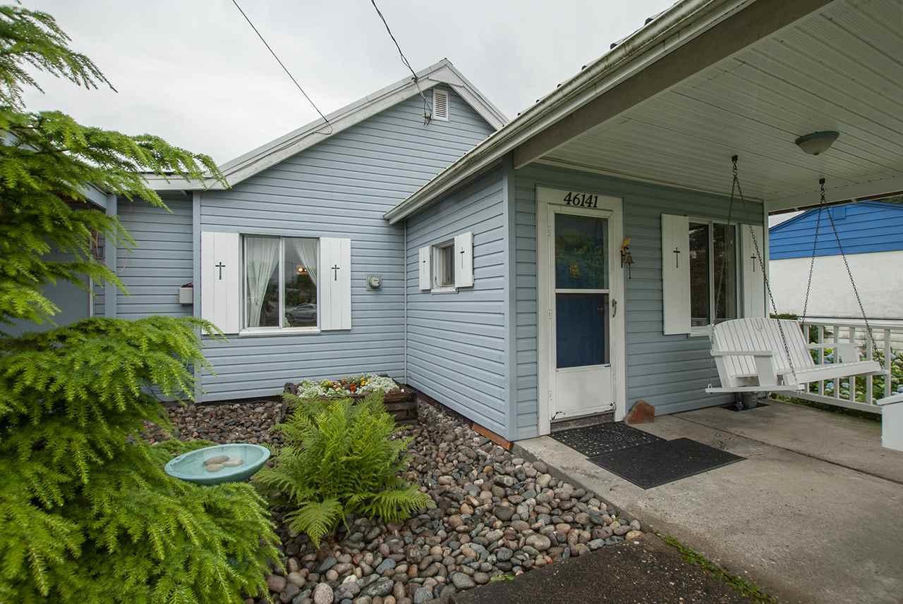 46141 Norrish Avenue - Photo 1